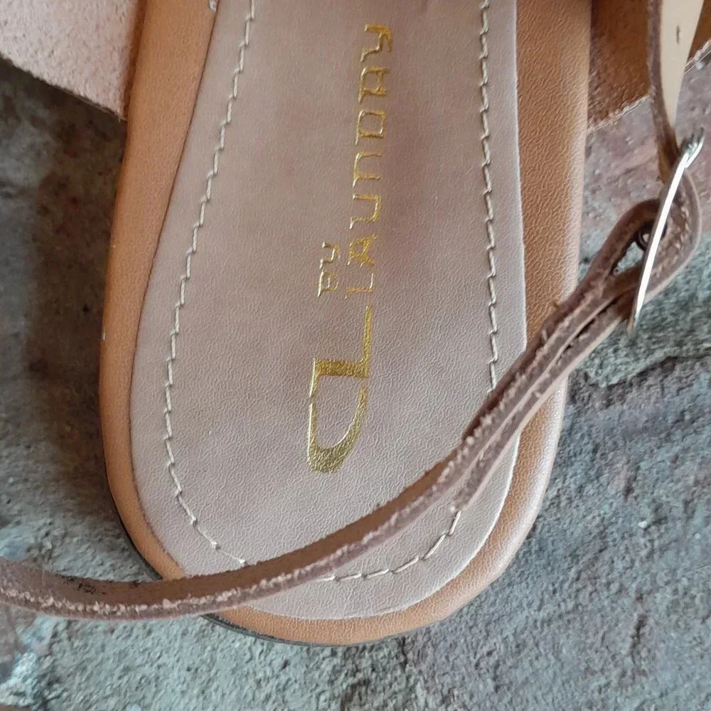 CL by Laundry Natural Sandal NWOT - Picture 4 of 9